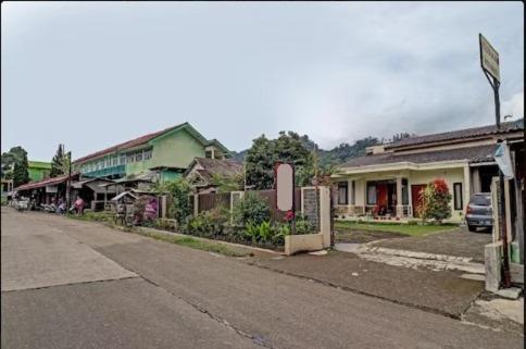 Adinda Homestay Lembang Exteriér fotografie